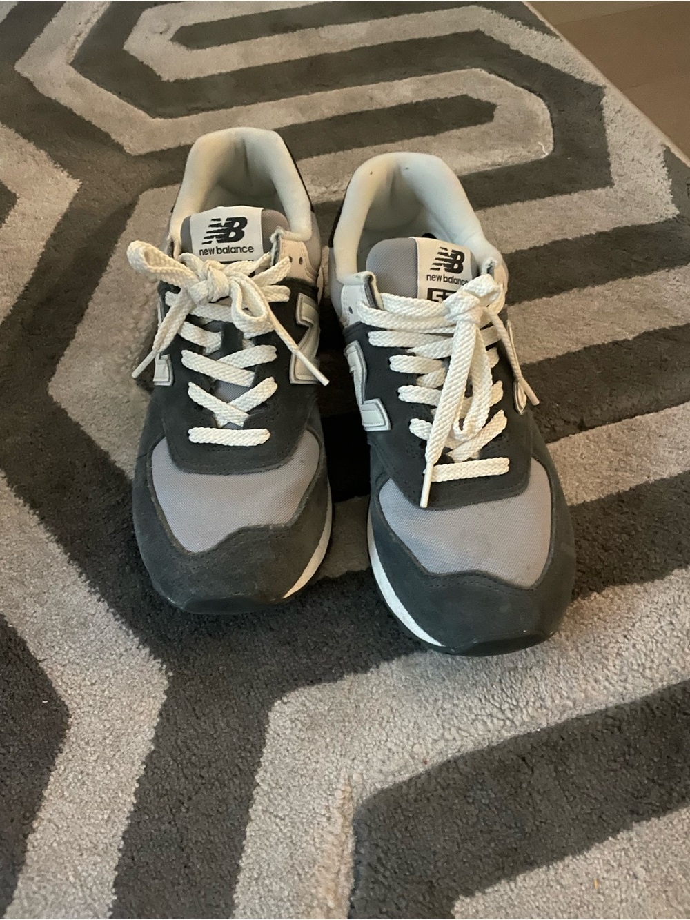 New Balance Navy Lace-Up Sneakers